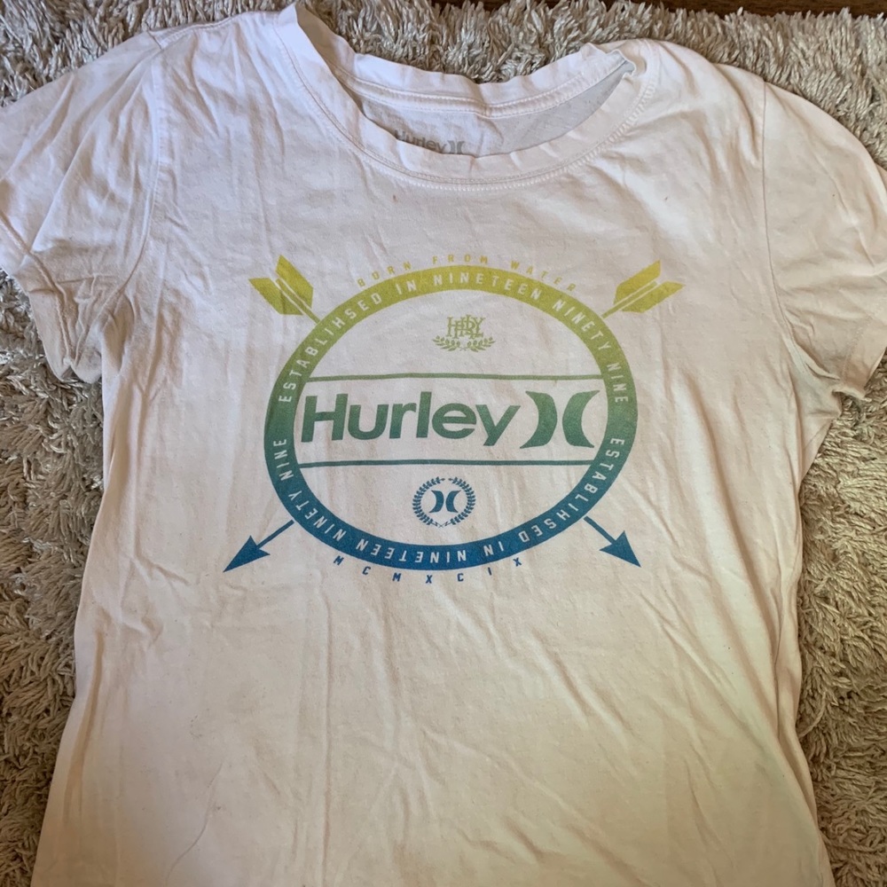hurley t-shirt